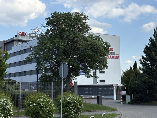 IMG_1825.jpeg